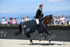 L'Hermes de Muze
L'Hermes de Muze L'Hermes de Muze
L'Hermes de Muze